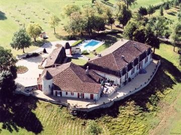 Stunning 17th century Chartreuse south..