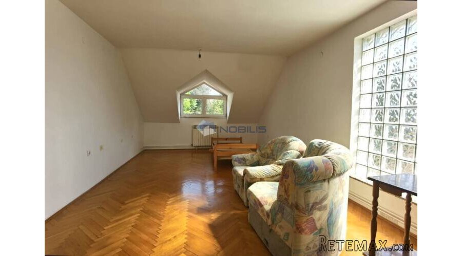 Bjelovar (Centar) 4-sobni stan, 116,75 m2 + 101,33 m2 TAVAN - 6