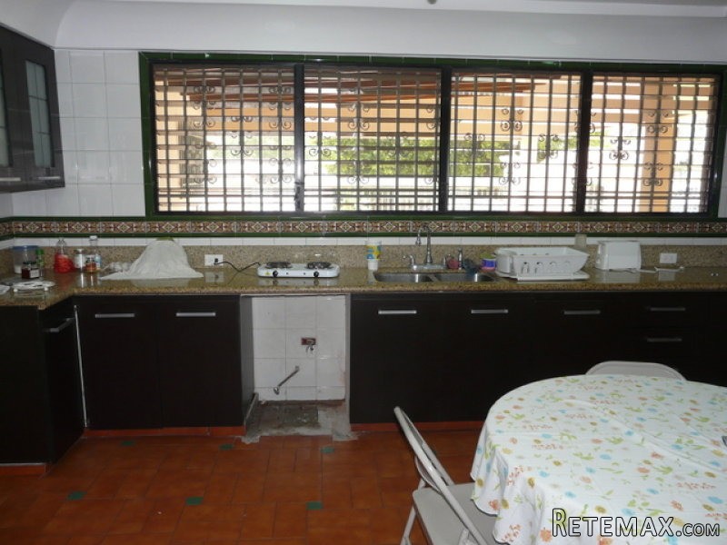 House For Rent - Comercial In Obarrio - 2