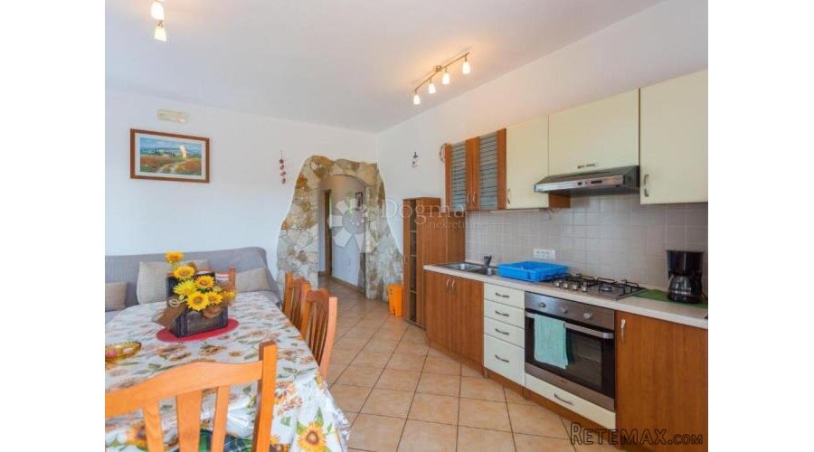 Stan za najam, 67 m², Labin - 2