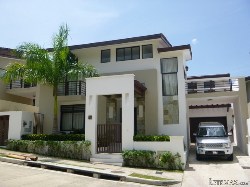 Four bedroom house for rent in..