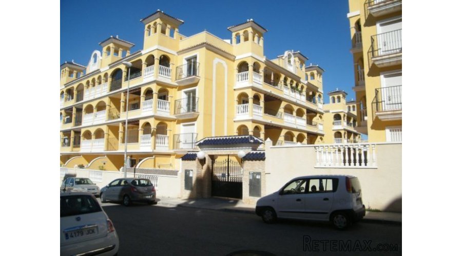 This ground floor apartment is located in the popular.. - 2