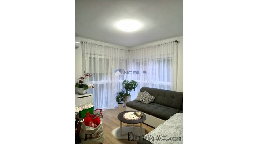 Dugo selo (Centar) 2-sob stan + VPM 41 m2, 1 kat.. - 2