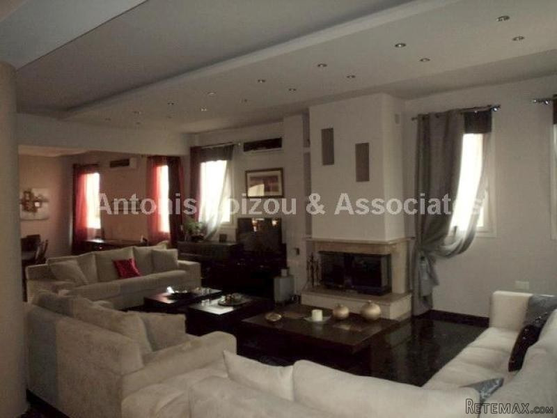 Six Bedroom House with s/pool in Engomi.. - 2