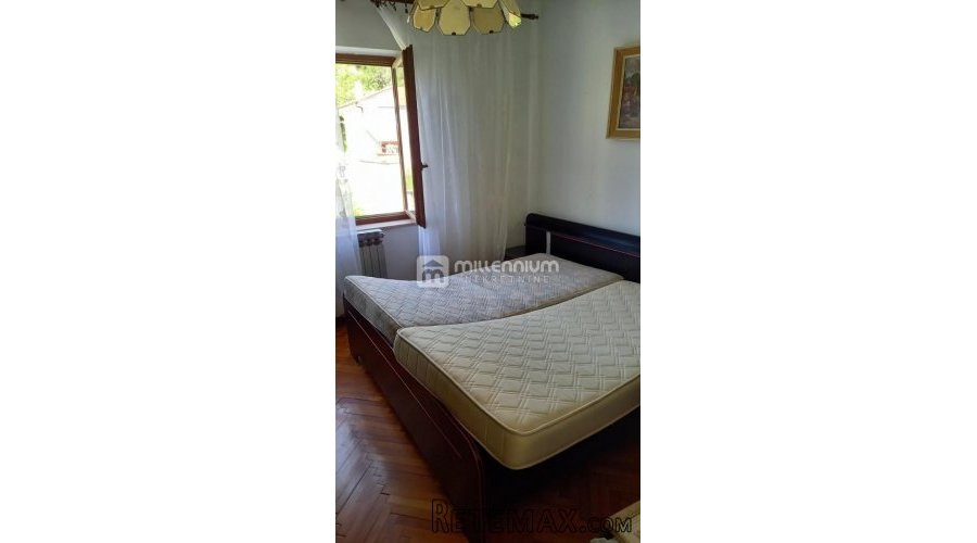 Podhum, kuća od 200m2 s 2 garaže i velikom okućnicom - 7
