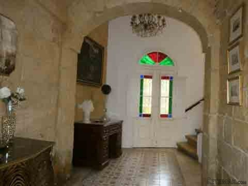 Hse. Of Char. Townhouse, Expertly.. - 2