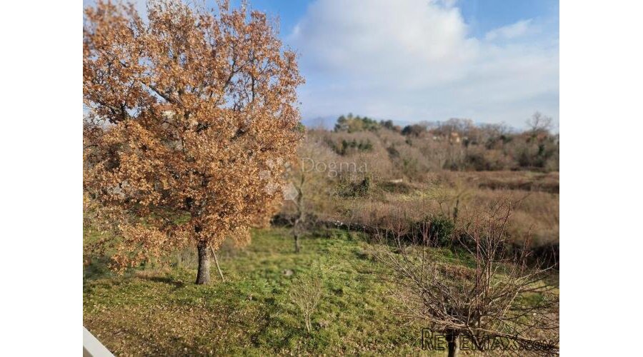 GRAĐEVINSKO ZEMLJIŠTE NADOMAK GRADA LABINA, MIRNA LOKACIJA