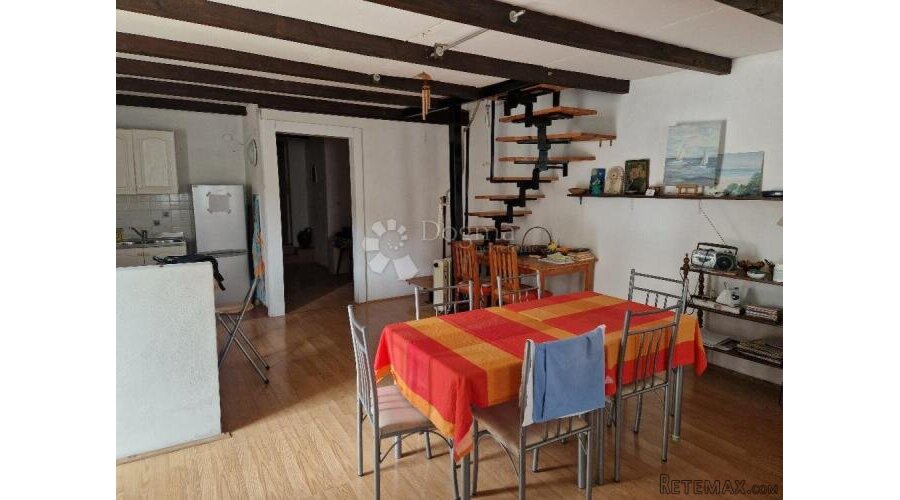 Poreč centar dvoetažni stan - 2