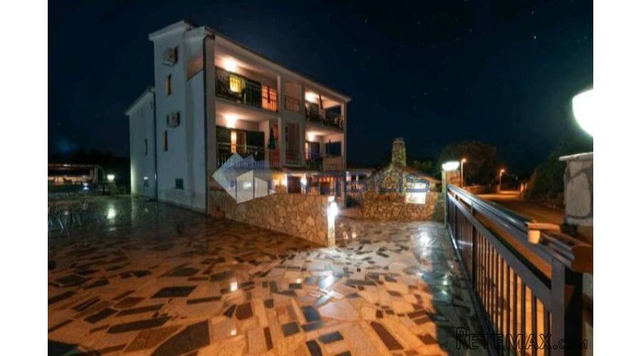 Vinišče, Trogir, kuća 470 m2 sa 6 apartmana - 3