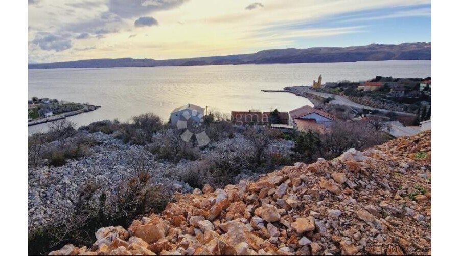 KARLOBAG ZEMLJIŠTE S PANORAMSKIM POGLEDOM