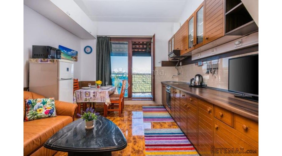 Apartman sa pogledom na more - 150 m od plaže