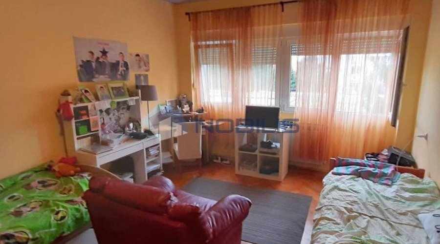 Zagreb, Kvatrić, stan 80m2 u mirnoj ulici - 2