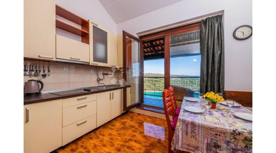Apartman sa pogledom na more - 150m od plaže