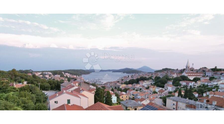 MALI LOŠINJ-APARTMAN SA POGLEDOM NA MORE