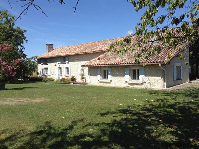 Stunning Charente Longere With 2 Gites..