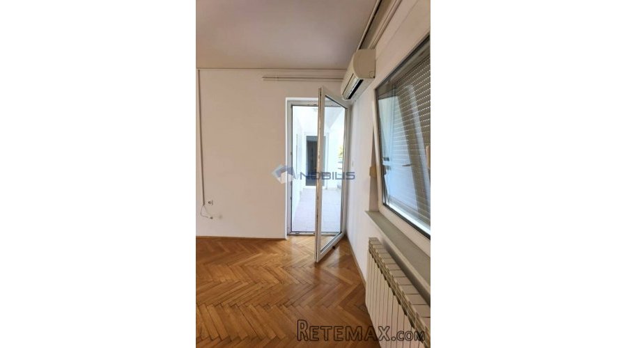 Bjelovar (Centar) 4-sobni stan, 122,42 m2 - 5
