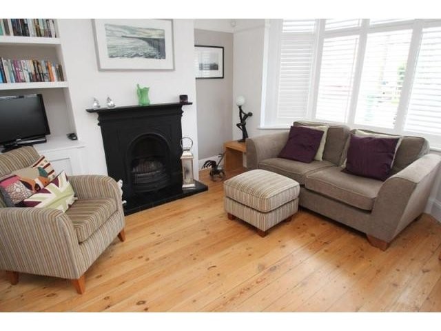 Unfurnished 3 bedroom End of Terrace.. - 2