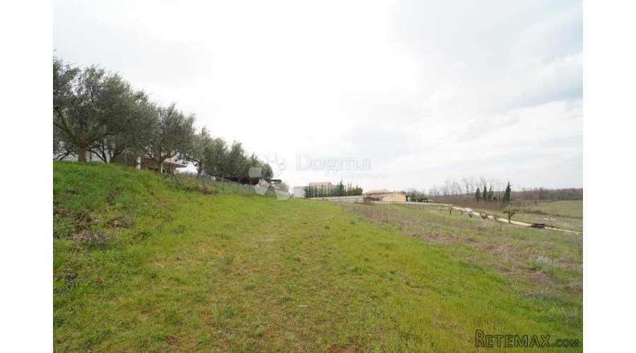 Građevinsko zemljište Vižinada 755 m²