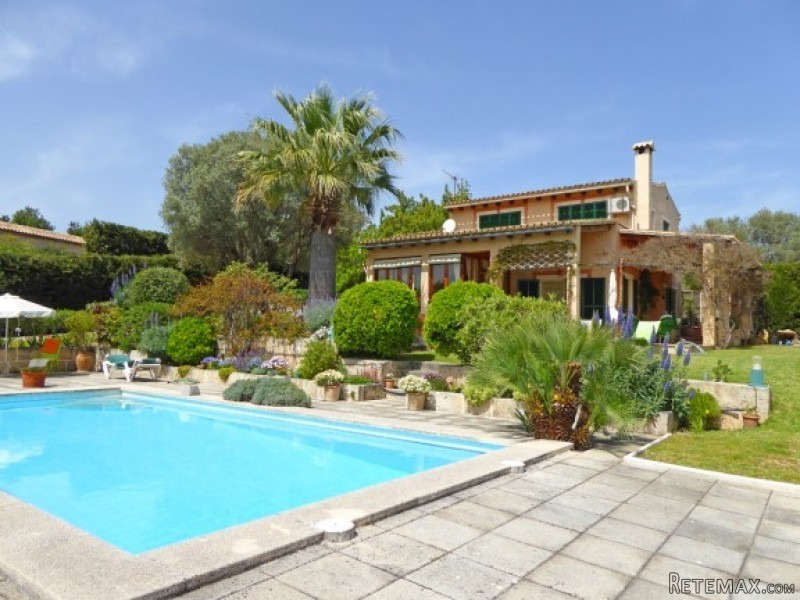 Cozy Finca With Impressive Views In..