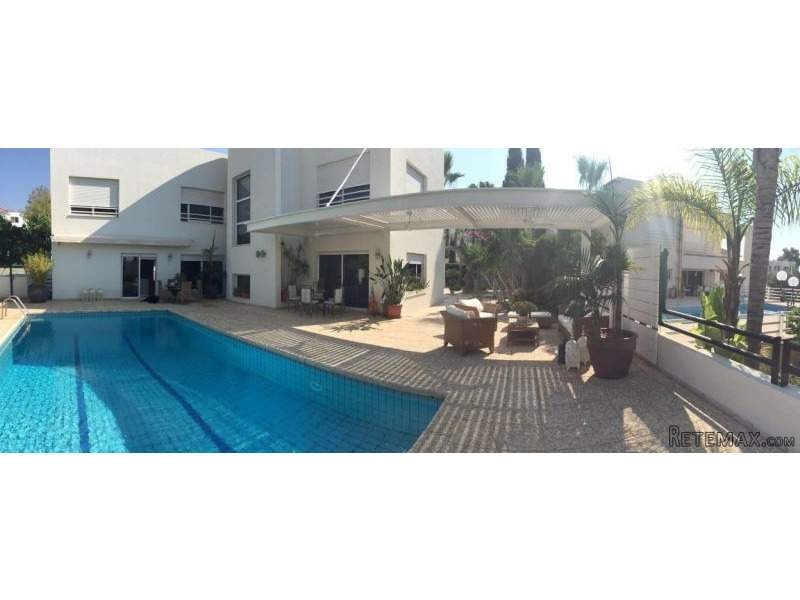 Luxury Villa in Armenochori area