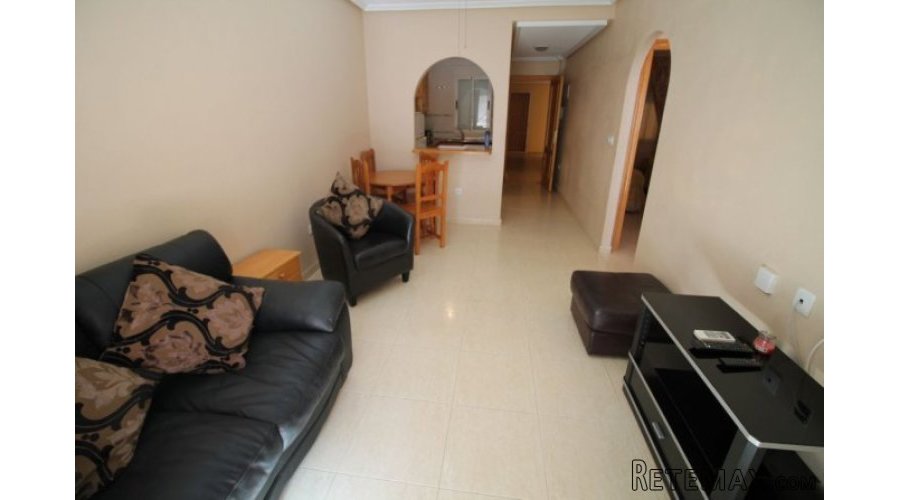 This well presented, fully furnished 2 bedroom apartment is.. - 2