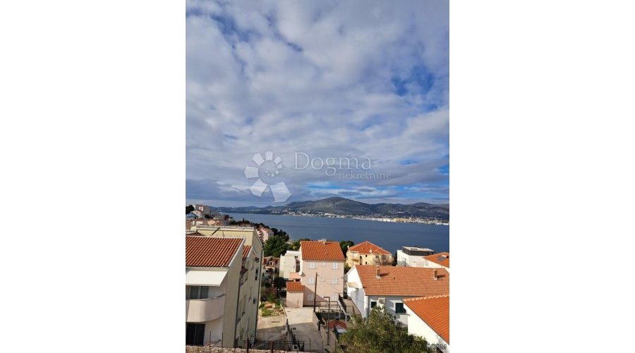 PROSTRANA KUĆA SA APARTMANIMA + POSLOVNI PROSTOR - 3