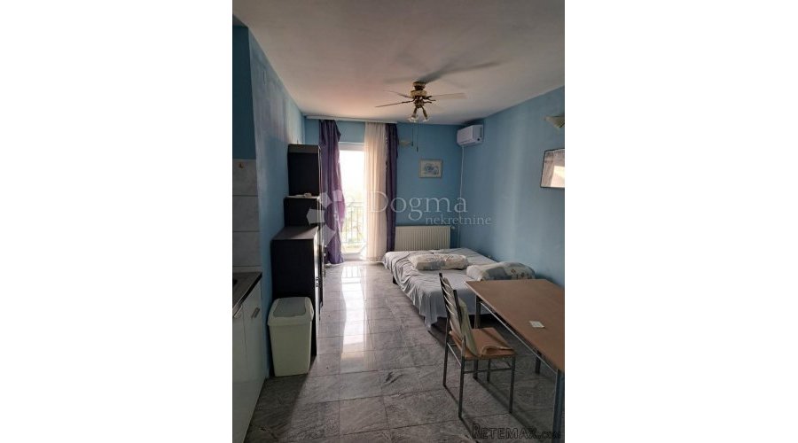PROSTRANA KUĆA SA APARTMANIMA + POSLOVNI PROSTOR - 5