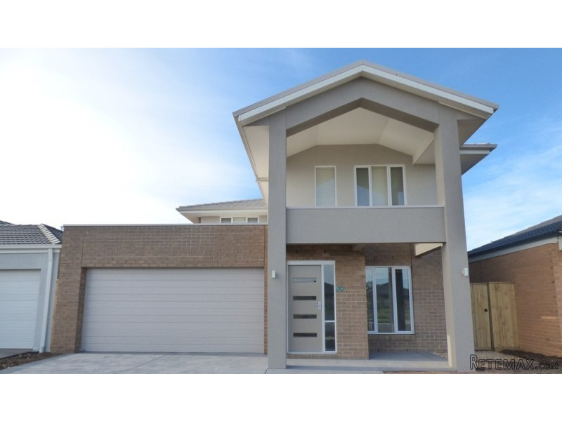 Large Family Home in Parkbrook!