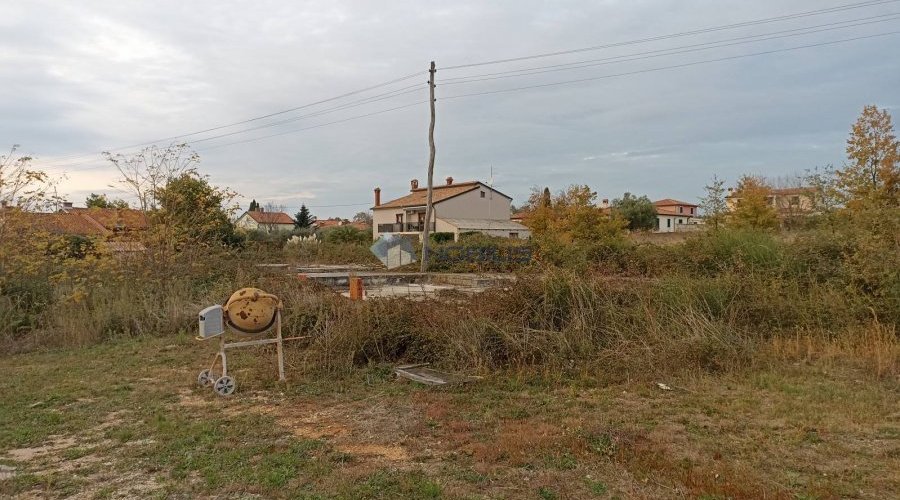 Istra, Poreč, Rogovići-Tar, građevinsko zemljište 1600m2 - 2