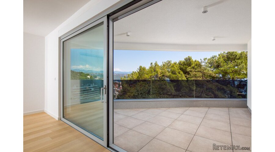 OPATIJA centar STAN 261 m2