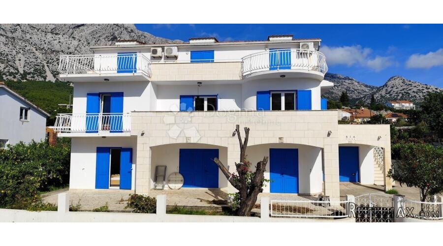 Apartmani u srcu Orebića – kuća na prodaju - 2