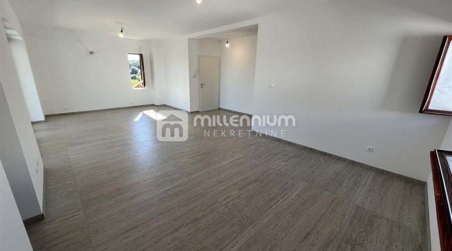 Otok Krk, Krk, 100m2, etaža 20 metara od plaže! - 7