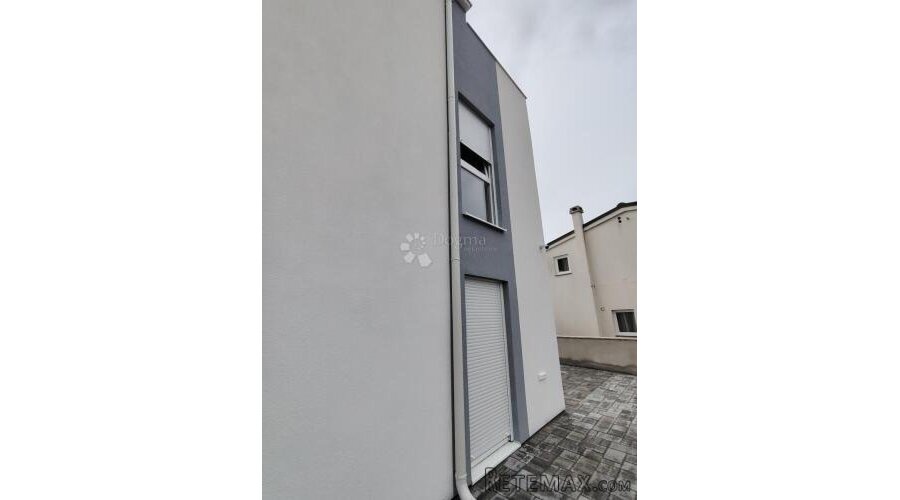 OBITELJSKI APARTMAN NA VIRU - NOVOGRADNJA - 3