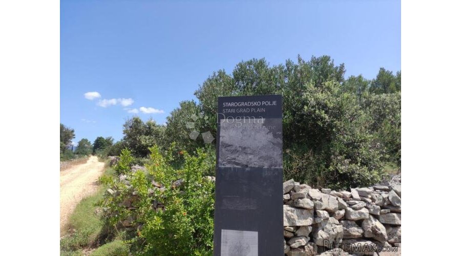 OTOK HVAR - poljoprivredno zemljište na prodaju - PRILIKA - 3