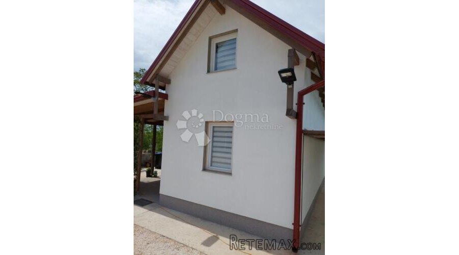 Vrsi kuća 53m2
