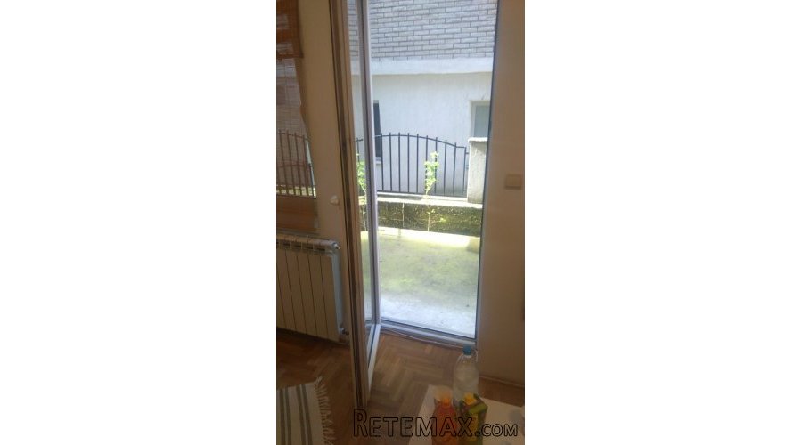 Prodajem stan na Zarkovu 20m2+15m2 terasa - 7