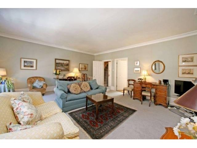 Doughty Street, Bloomsbury WC1N
