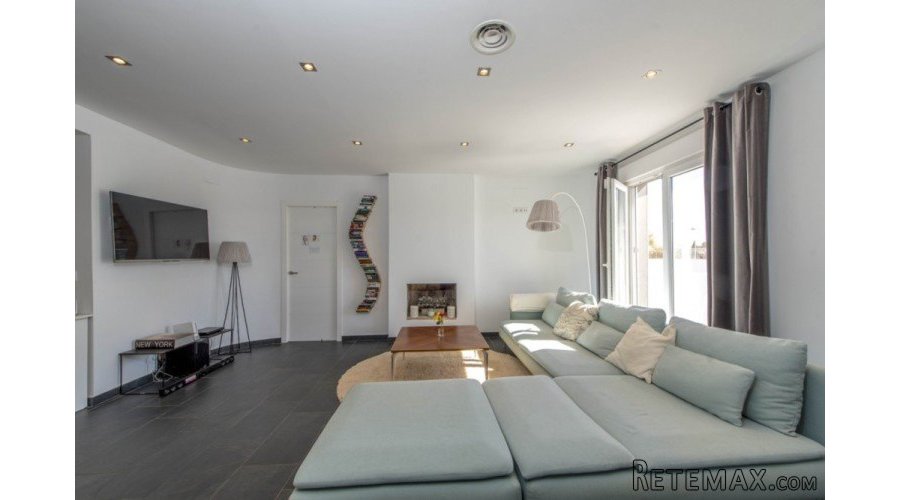 DetachedVilla Property Type: &nbsp;3 Bedrooms.. - 3