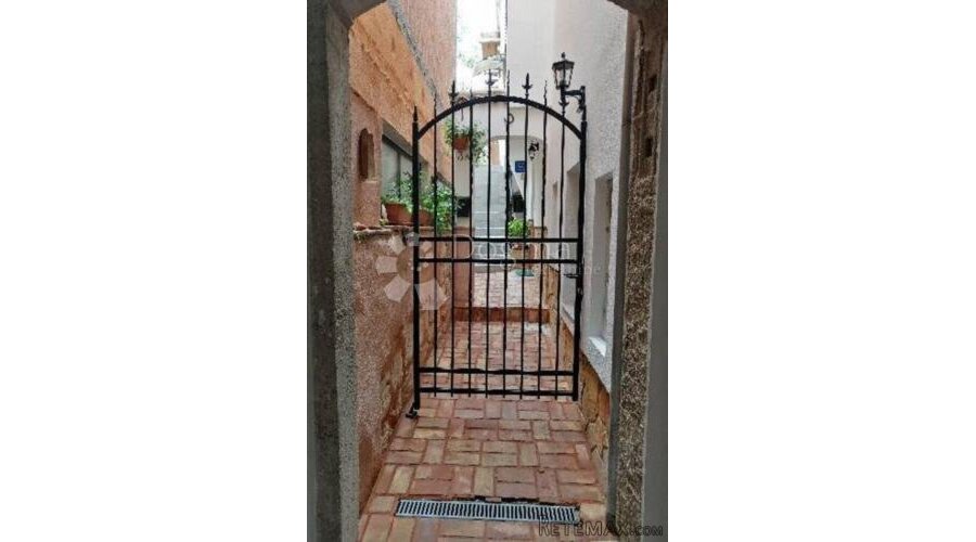 ROVINJ – unikatna nekretnina na izuzetnoj lokaciji - 2