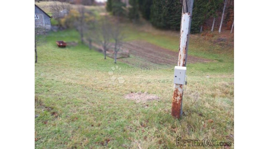 Gorski Kotar, Stari Laz, građevinsko zemljište - 3
