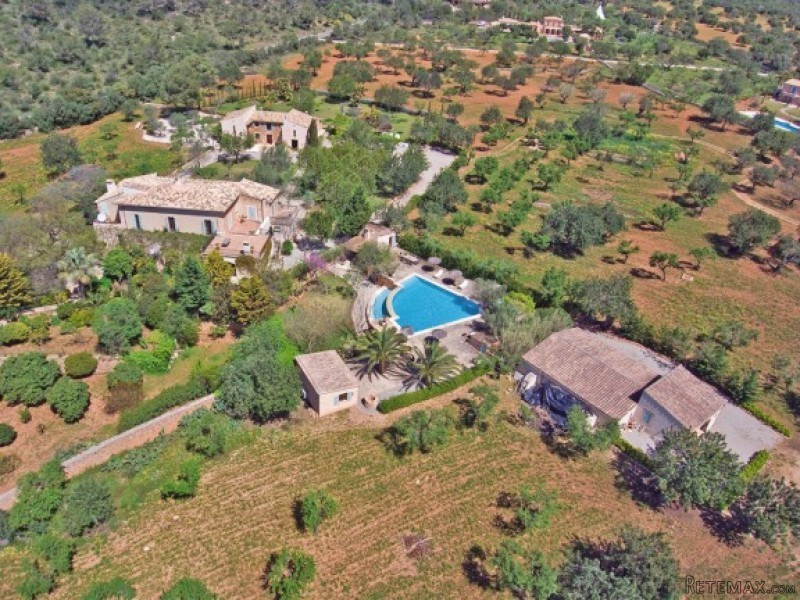 Unique 18th Century Country Estate In..