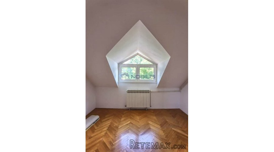 Bjelovar (Centar) 4-sobni stan, 116,75 m2 + 101,33 m2 TAVAN - 7