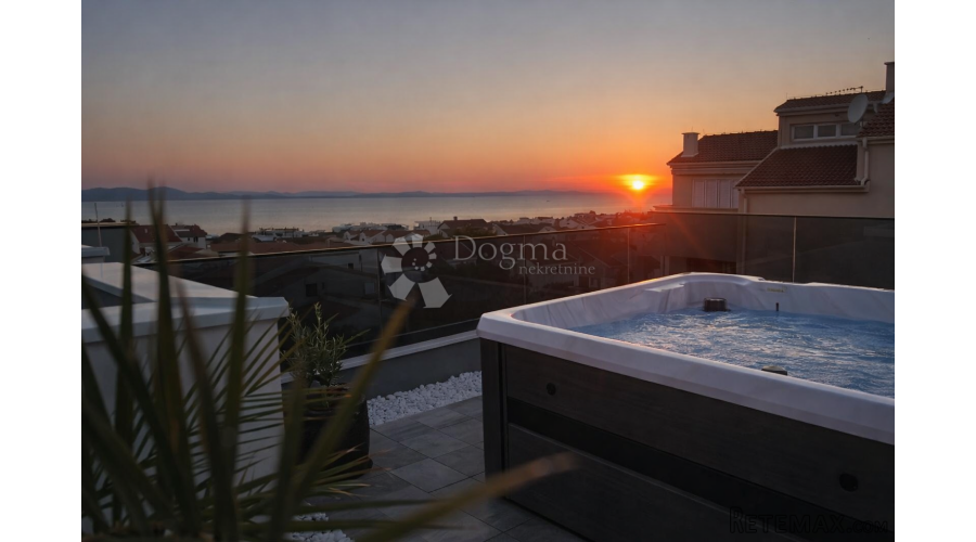 Diklo, Zadar - Luksuzni Penthouse blizu mora - 117m2