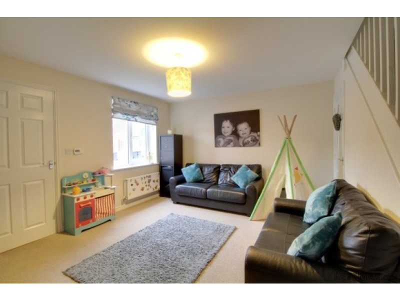 3 bedroom, Semi-detached House house.. - 2
