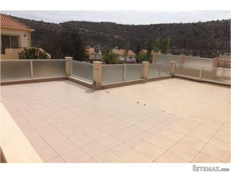Four bedroom house for rent in Palodia - 2
