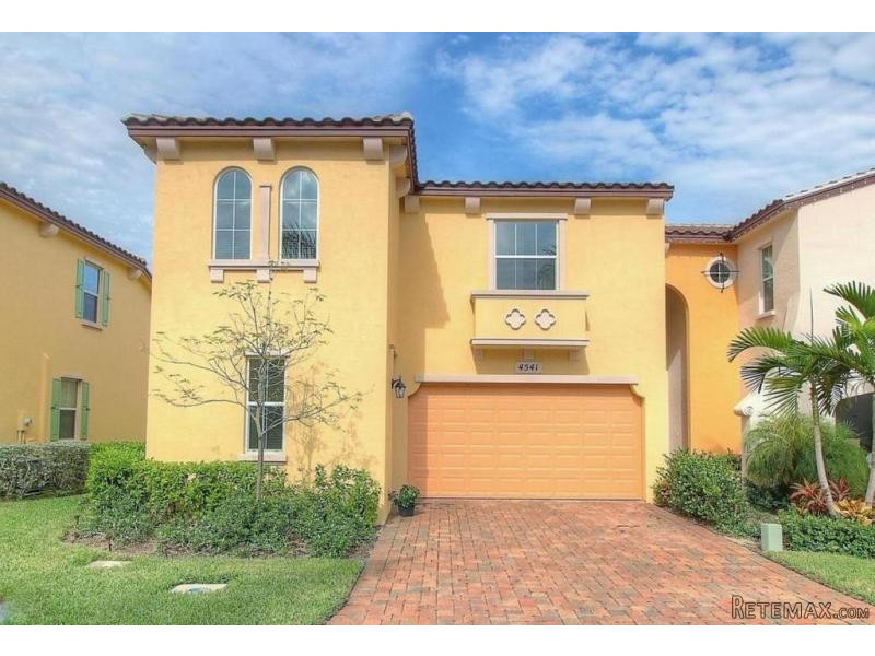 4541 Mediterranean Circle, Palm Beach..