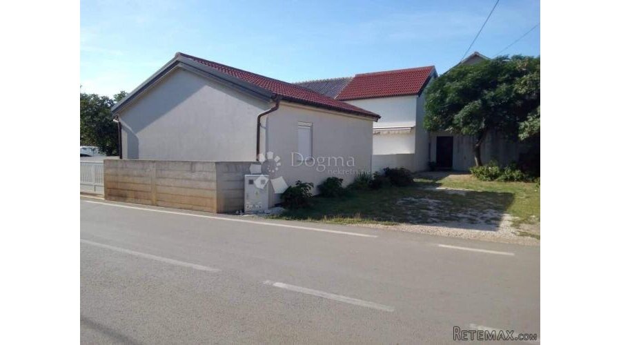 VIR, ZADAR -DVIJE KUĆE