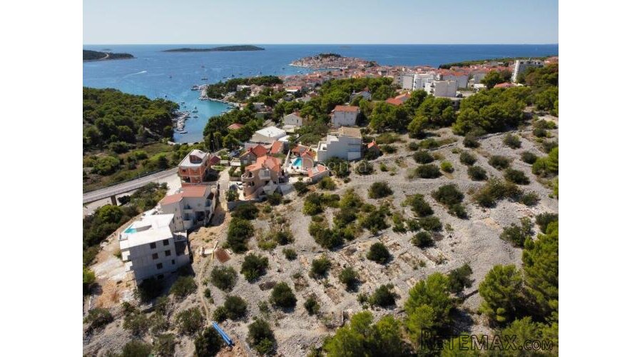 PRIMOŠTEN GRAĐEVINSKO ZEMLJIŠTE 500,27 M2 NA ODLIČNOJ POZICI - 3