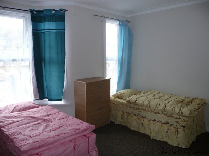 Double room, Zone 3, Walthamstow (share..
