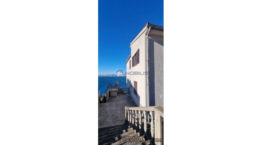 Senj, centar, obiteljska kuća